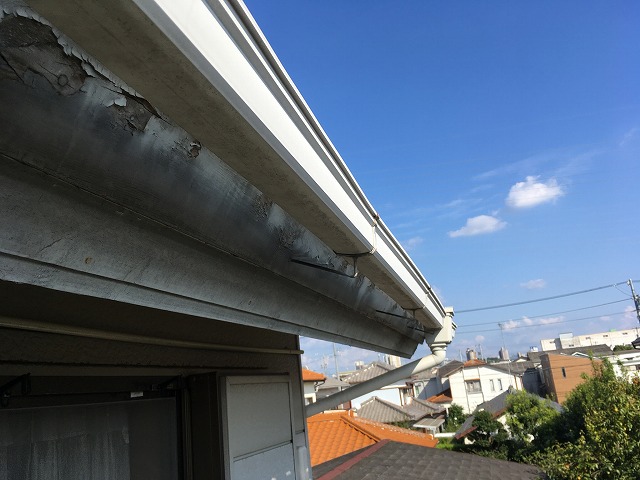 鼻隠し板の劣化状況